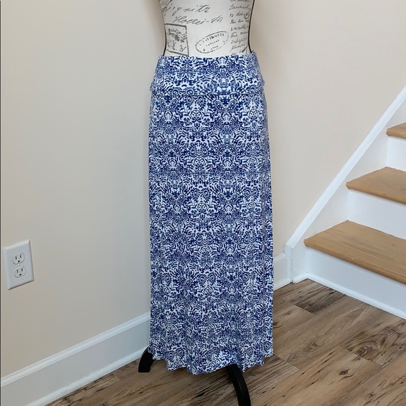 Cynthia Rowley Dresses & Skirts - Cynthia Rowley Blue and White Maxi Skirt Small